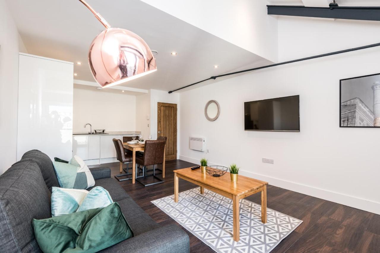 Central Aparthotel By Ustay Liverpool Exterior photo